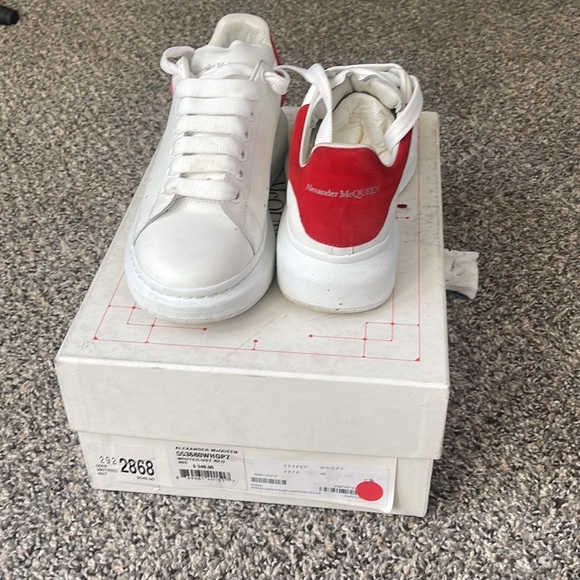 Alexander McQueen Red - Picture 1 of 1